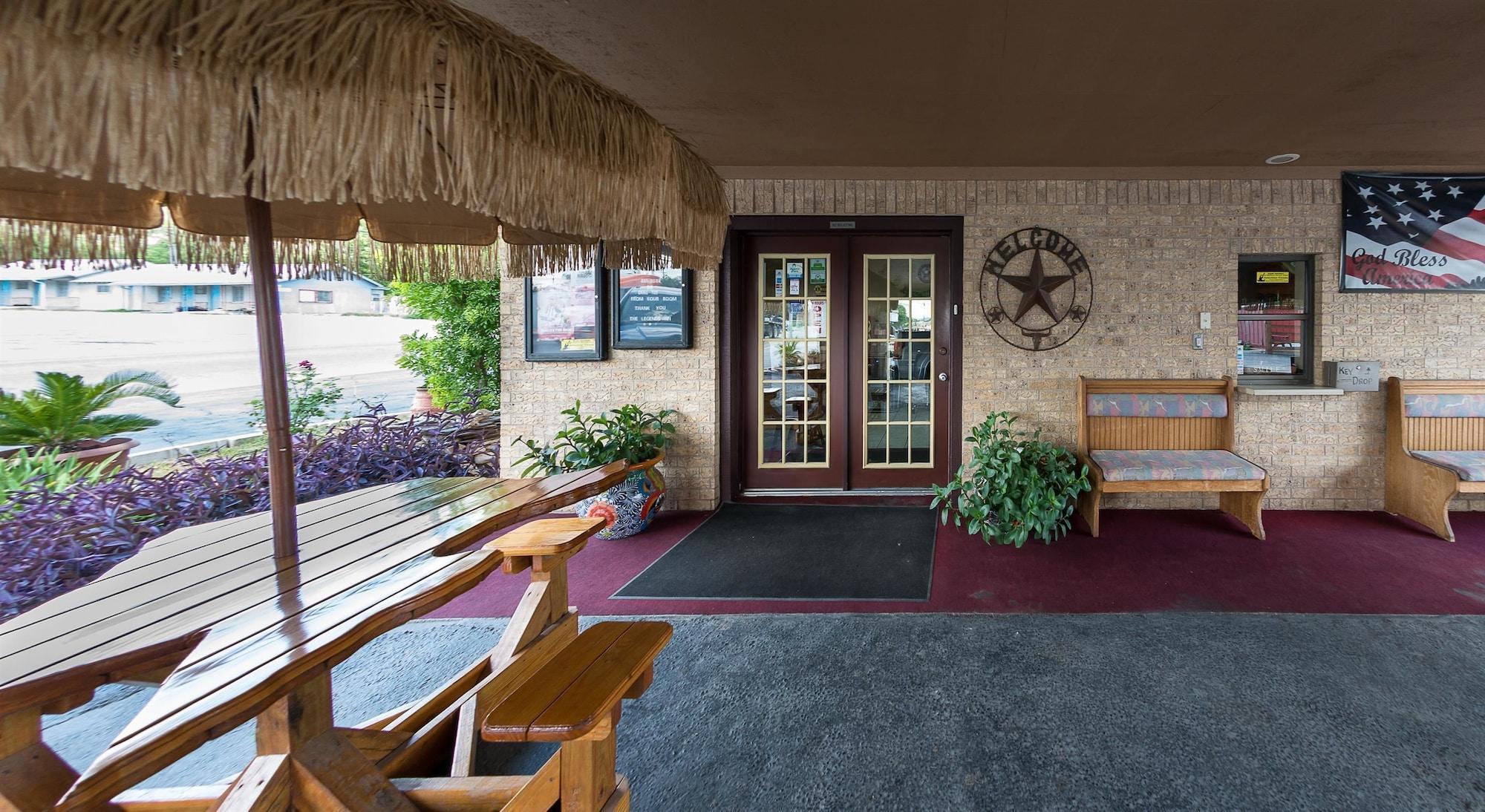 Americas Best Value Inn - Legend'S Inn Джанкшен Экстерьер фото